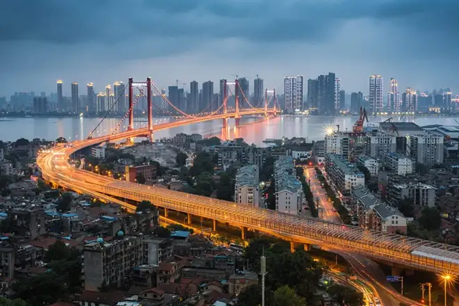 KHÁM PHÁ VŨ HÁN-GIANG TÂY-VỌNG TIÊN CỐC