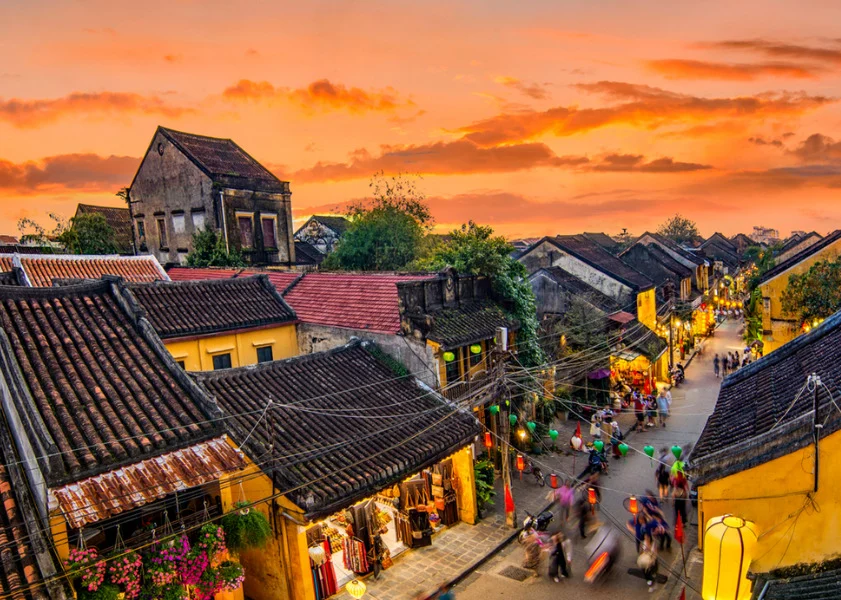 HUẾ - QUẢNG BÌNH-PHONG NHA - HỘI AN - BÀ NÀ - ĐÀ NẴNG